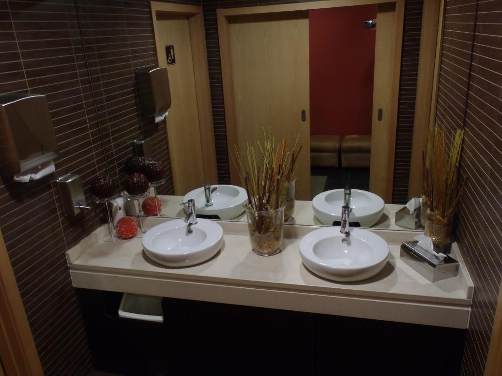 Hotel Tulipa Bragança Eksteriør billede